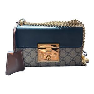 New Gucci Padlock BRAND NEW GG beige black logo chain padlock shoulder bag